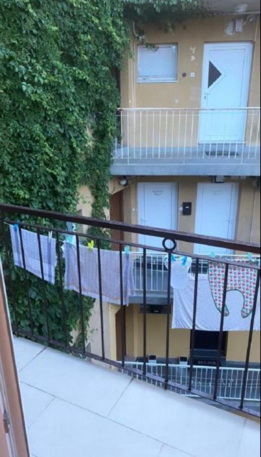 Apartment Zara Bagian luar foto